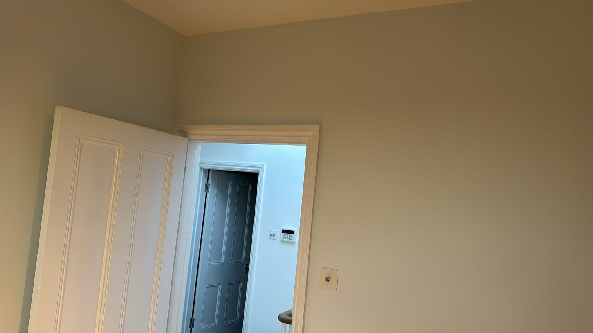 Installation in progress - internal unit fitting